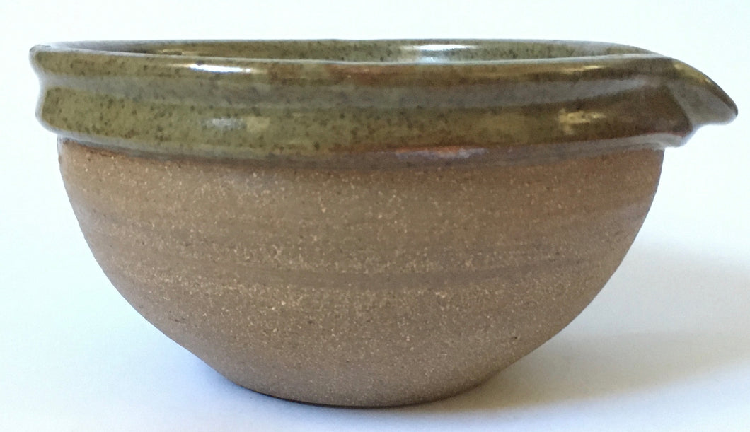 Kolonyama Pottery Mixing Bowl with spout - Made in Lesotho - Hand made wheel thrown studio art pottery