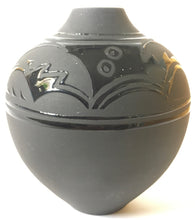 Load image into Gallery viewer, Angelique Kirk ceramic vase - hand made studio art pottery early 1990s - Minimalist aesthetic - smaller vase
