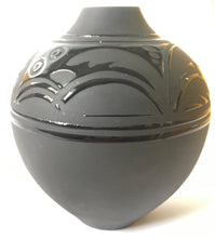 Load image into Gallery viewer, Angelique Kirk ceramic vase - hand made studio art pottery early 1990s - Minimalist aesthetic - smaller vase
