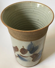 Load image into Gallery viewer, David Schlapobersky &amp; Felicity Potter - Studio Pottery (South African) Utensil vase hand made &amp; Hand Painted stoneware
