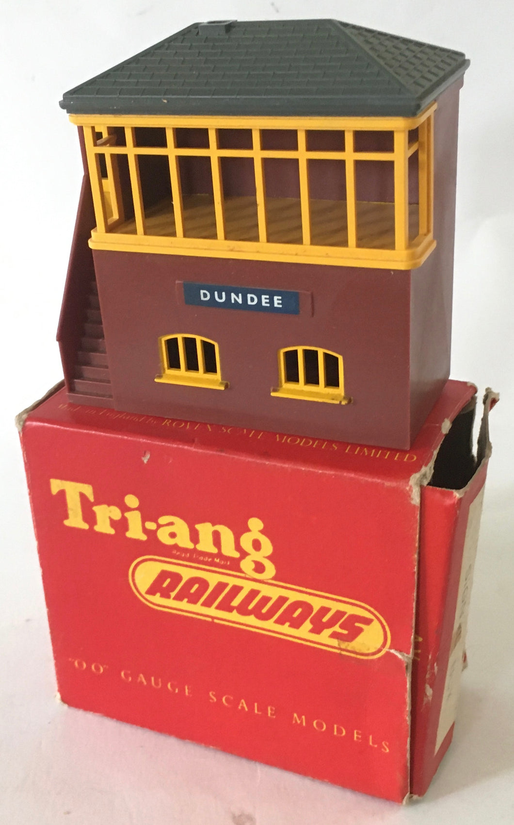 Tri-ang Railways '00' Guage R.61 signal Box rovex scale models limited
