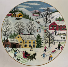 Load image into Gallery viewer, Crown Staffordshire POTTERY &quot;THE FOUR SEASONS&quot; WINTER wall plate
