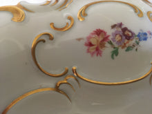 Load image into Gallery viewer, Hutschenreuther Selb Bavaria Germany 5337 64 bowl - Flowers etc.
