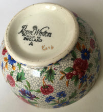 Load image into Gallery viewer, Royal Winton &#39;Old Cottage Chintz&#39; sugar bowl made in england
