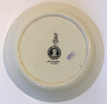 Load image into Gallery viewer, Royal Doulton Dickens ware Mr. Micawber D. 6327 Seriesware bowl
