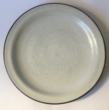 Load image into Gallery viewer, Zaalberg Holland studio pottery plate Dinner ware Netherlands stoneware
