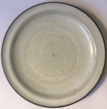 Load image into Gallery viewer, Zaalberg Holland studio pottery side plate Dinner ware Netherlands stoneware
