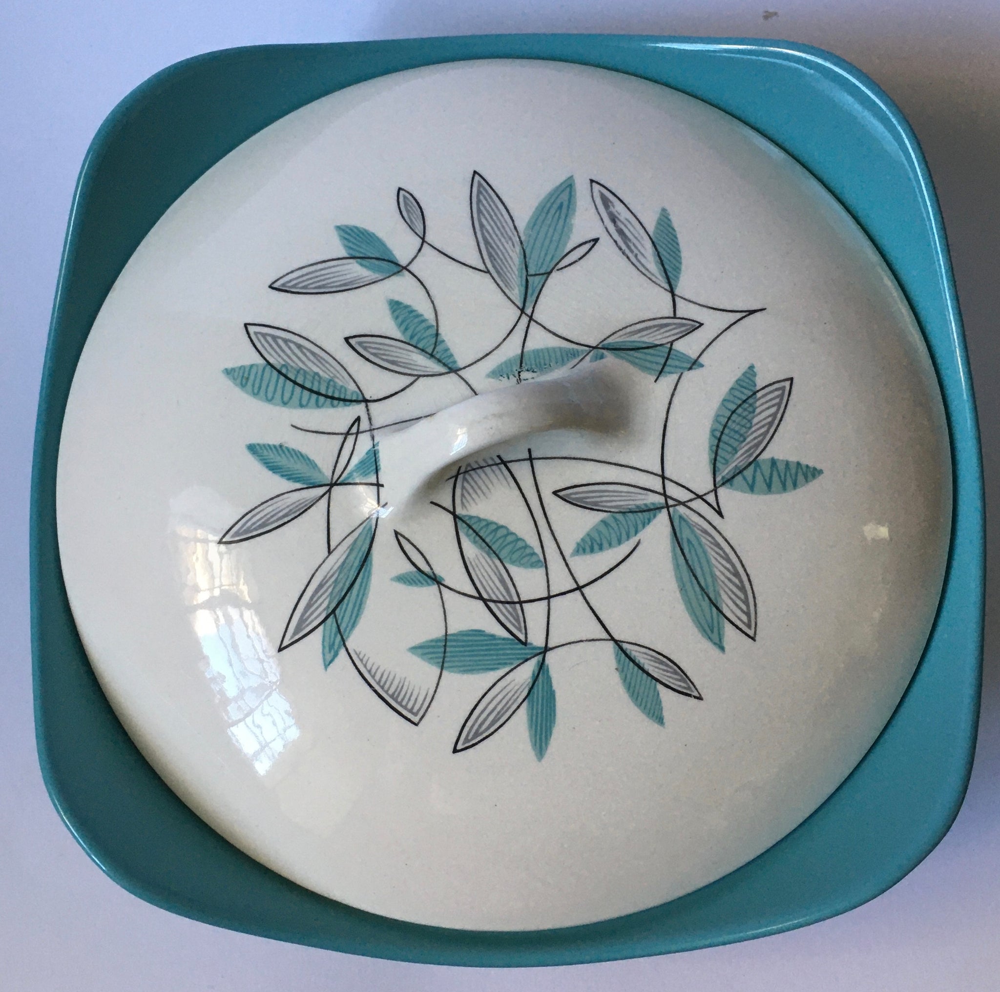 Lot 2 Assiettes Midwinter Valencia Par Jessie Tait - Porcelaine Bleue Et Blanche