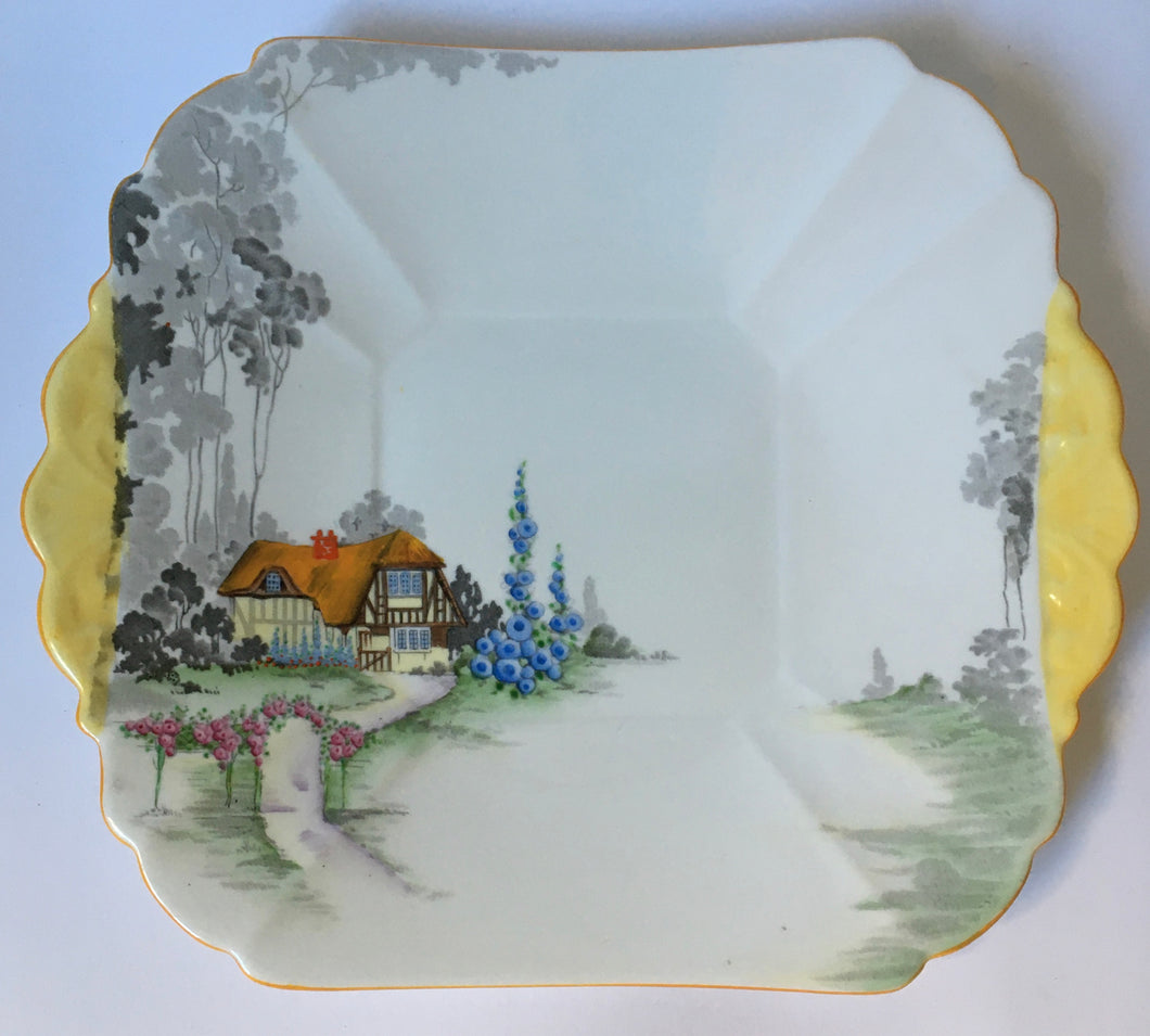 Shelley Queen Anne shape 'Cottage Garden' pattern 11621 cake plate Art Deco 1930s