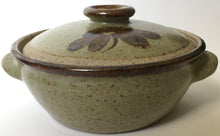 Load image into Gallery viewer, Kolonyama Pottery from Lesotho -22 cm wide tureen - Hand made studio art pottery
