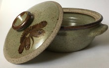 Load image into Gallery viewer, Kolonyama Pottery from Lesotho -22 cm wide tureen - Hand made studio art pottery
