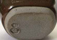 Load image into Gallery viewer, David Frith Brookhouse pottery stoneware studio pottery Covered jar North Wales English hand made Ceramics
