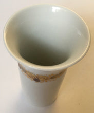 Load image into Gallery viewer, Rosenthal Studio-Linie Germany QUATRE COULEURS Bjorn Wiinblad Handgemalt - Hand Made Studio line
