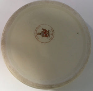 Royal Doulton Bunnykins -  SF 22 Dressing up - First Version  - 15 cm baby bowl - Signed Barbara Vernon