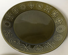 Load image into Gallery viewer, Portmeirion Green &quot;Totem&quot; Trio - Cup, Saucer &amp; Cake plate - Designed by Susan Williams-Ellis Made in England
