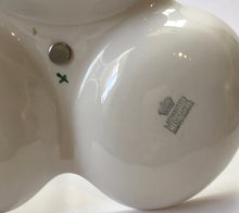 Load image into Gallery viewer, Midwinter Modern Fashion Shape Lorna Doone chintz snack dish c.1960s
