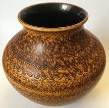 Load image into Gallery viewer, Dumler &amp; Breiden, Höhr-Grenzhausen West Germany - Vase 187 20 West German Pottery mid century Modern &quot;187/20 Germany&quot;
