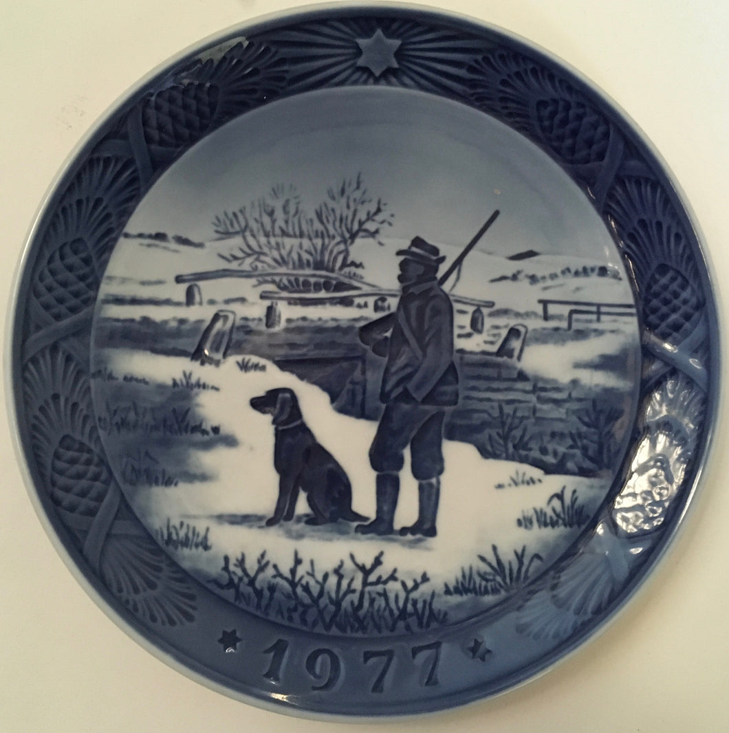 Royal Copenhagen Denmark Kai Lange CHRISTMAS PLATE 1977 Emmervad Bro Emmervad Bridge KL
