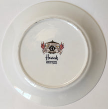 Load image into Gallery viewer, The Queen&#39;s Diamond Jubilee 1952-2012 Celebrations HARRODS Commemorative plate

