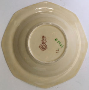 Royal Doulton small Fruit Bowl D 5456 Scarce Pattern - Pink Flowers Green Leaves Floral pattern