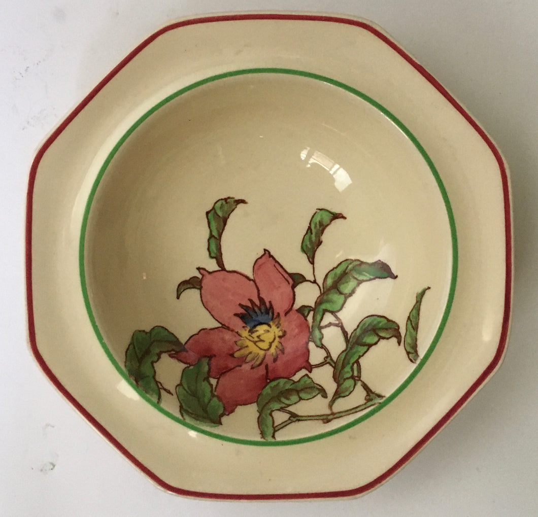 Royal Doulton small Fruit Bowl D 5456 Scarce Pattern - Pink Flowers Green Leaves Floral pattern