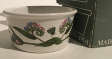 Load image into Gallery viewer, Portmeirion THE BOTANIC GARDEN Susan SUSAN WILLIAMS-ELLIS Four Large Ramekins - boxed
