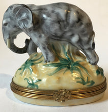 Load image into Gallery viewer, Peint Main Limoges France MC Elephant trinket box Dubarry porcelain de france Made in France
