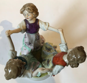 Sitzendorf porcelain - Three dancing figures 'The Round Dance' - Scheibe-Alsbach Porcelain Factory Germany