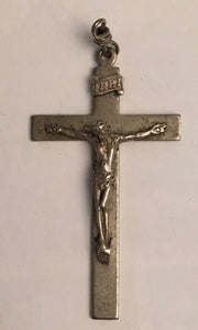 (STR4)  Sterling silver Crucifix 8.5g   925