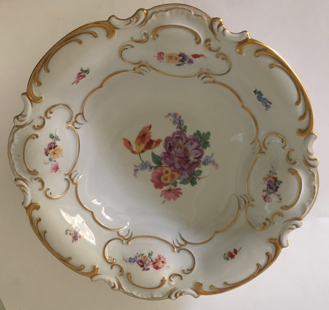 Hutschenreuther Selb Bavaria Germany 5337 64 bowl - Flowers etc.
